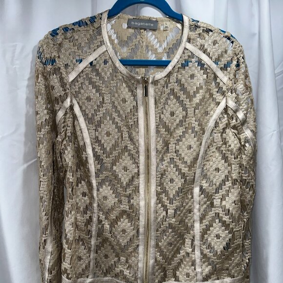 Bagatelle Collection Jackets & Blazers - NWT Bagatelle Woman's Golden Metalli Lace Cut Out Zip Up Jacket 100% Poly
